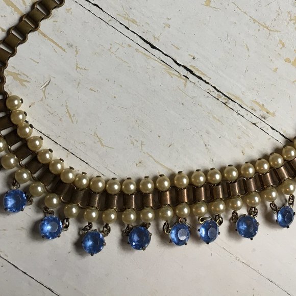 Vintage Necklace - Costume Jewelry - Picture 4 of 7